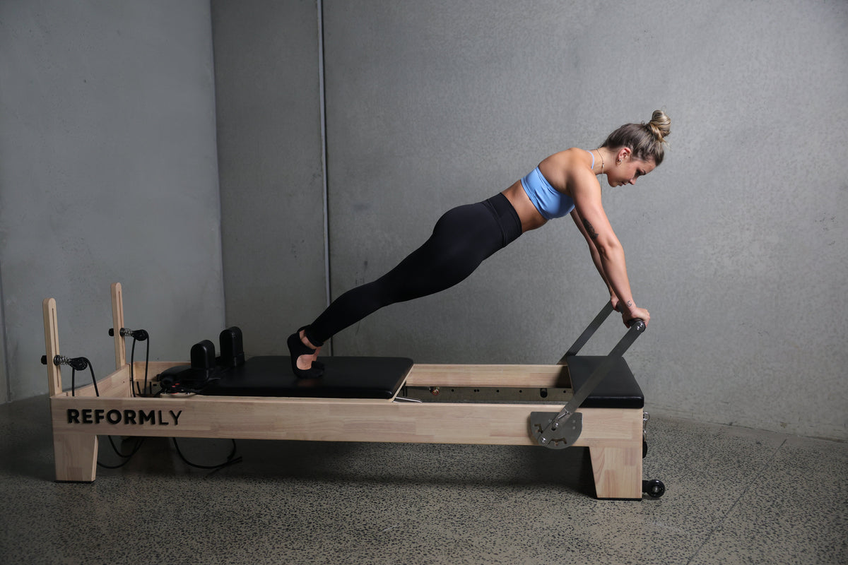 Reformly Original Pilates reformer in black