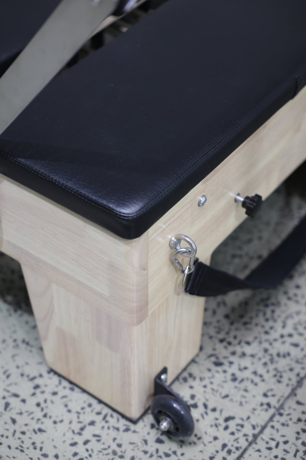 Reformly Original Pilates reformer in black